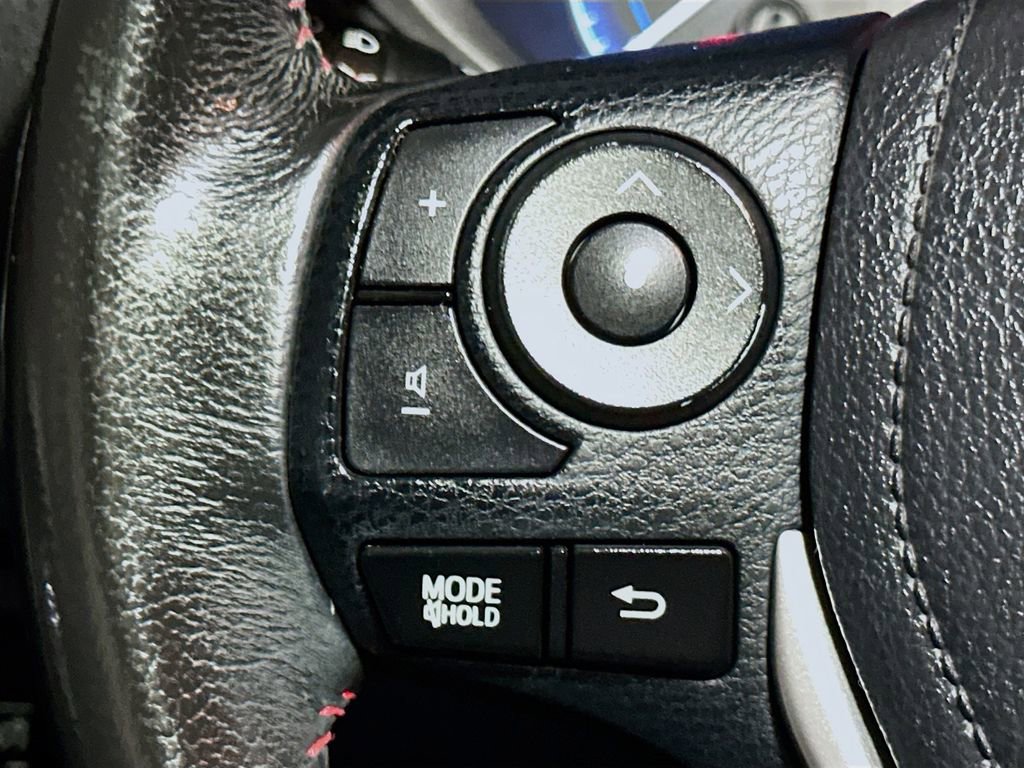 Used 2016 Toyota Corolla S Special Edition FWD image 32