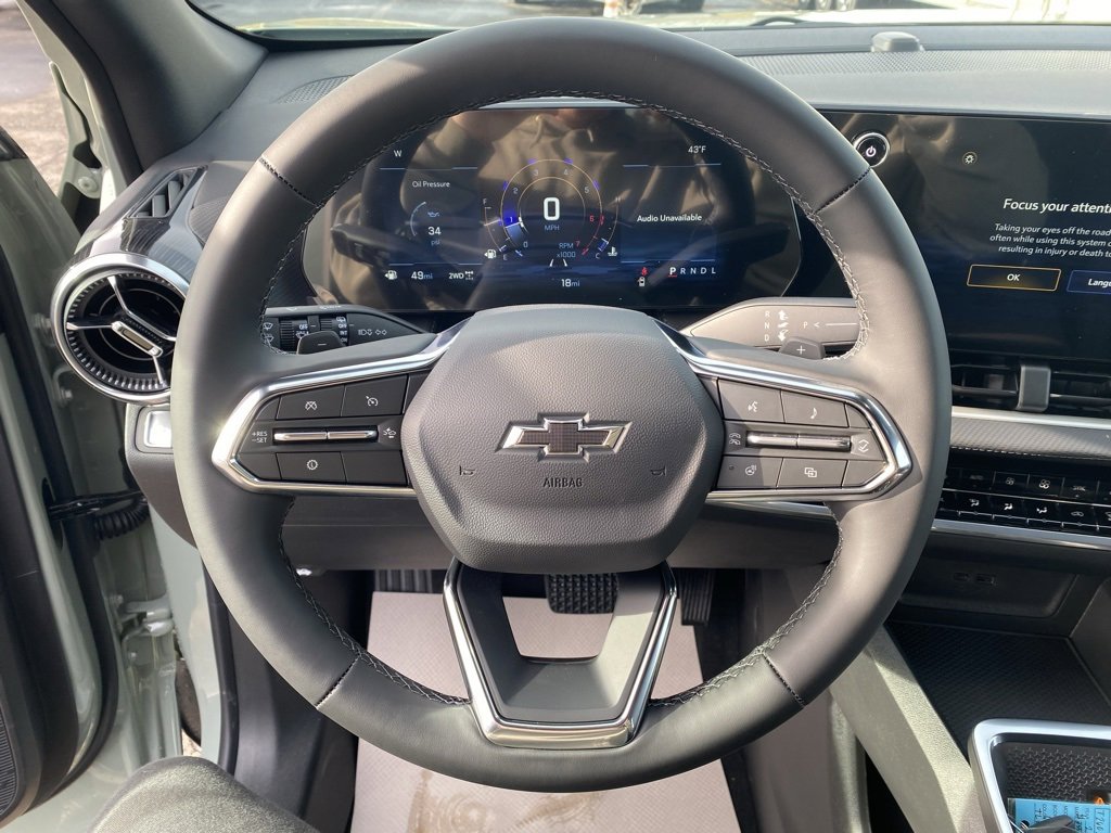 New 2026 Chevrolet Equinox LT w/ Convenience Package II image 14