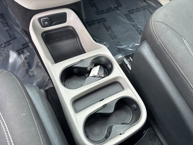 Used 2023 Chrysler Voyager LX FWD image 29