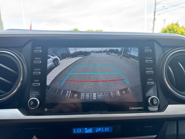 Used 2021 Toyota Tacoma SR5 AWD/4WD image 18