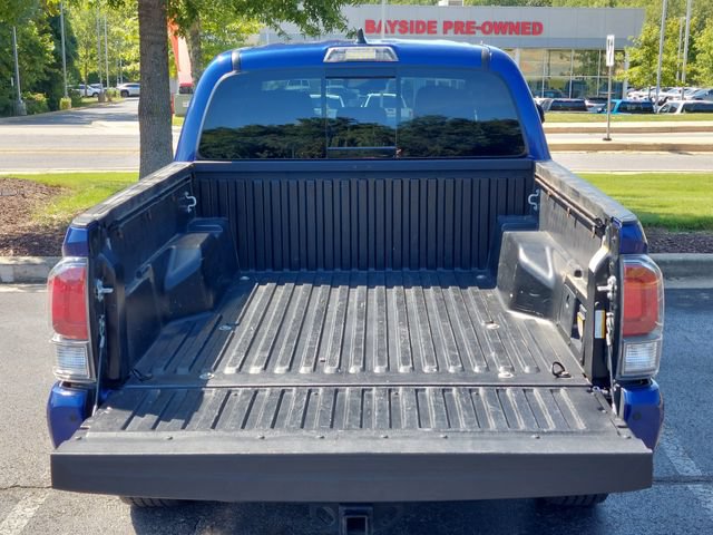 Used 2023 Toyota Tacoma TRD Off-Road w/ Technology Package AWD/4WD image 34