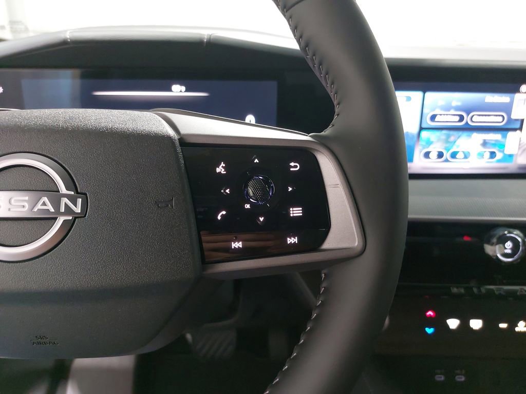 New 2025 Nissan Murano SV image 18