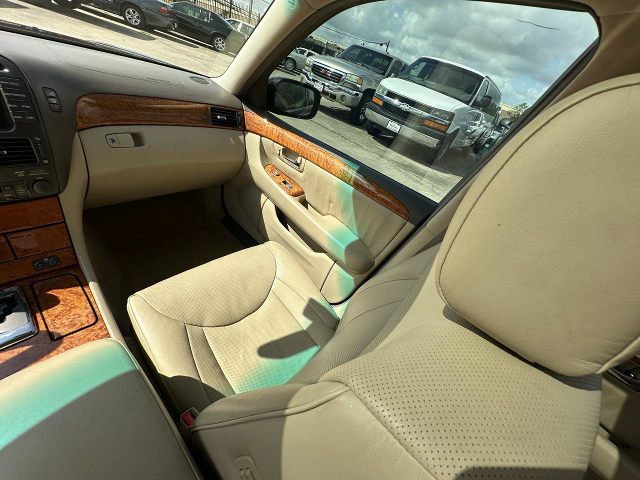 Used 2005 Lexus LS 430 RWD image 28