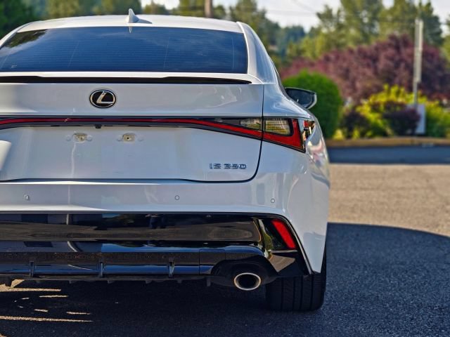 Used 2021 Lexus IS 350 F Sport w/ Navigation Package RWD image 9