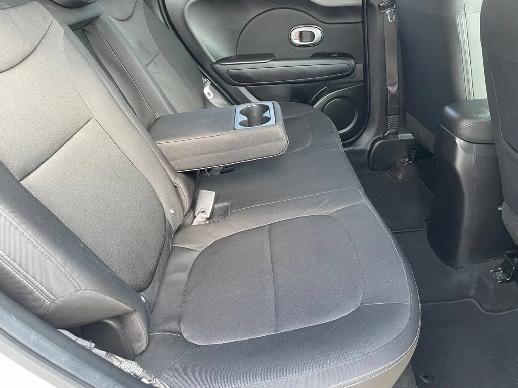 Used 2014 Kia Soul FWD image 20