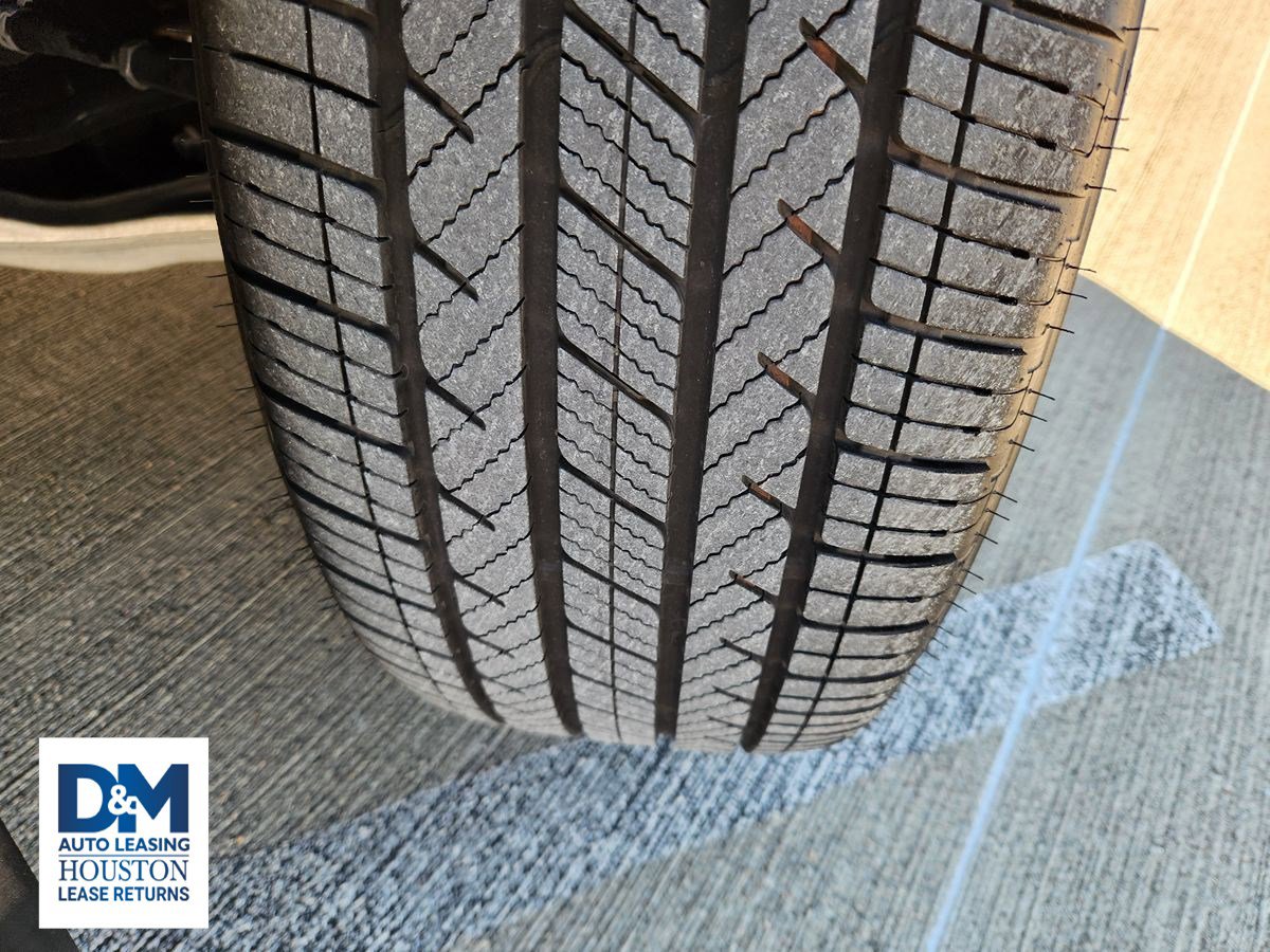 Used 2025 Honda Pilot Touring image 19