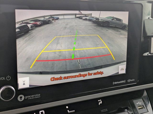 Used 2022 Toyota Tundra SR5 AWD/4WD image 17