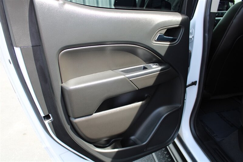 Used 2022 Chevrolet Colorado ZR2 AWD/4WD image 23