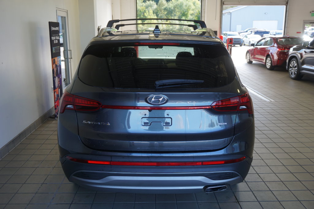 Used 2023 Hyundai Santa Fe SEL AWD/4WD image 16