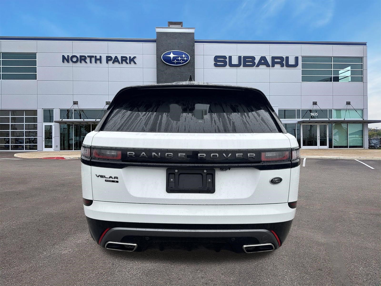 Used 2020 Land Rover Range Rover Velar R-Dynamic S image 4