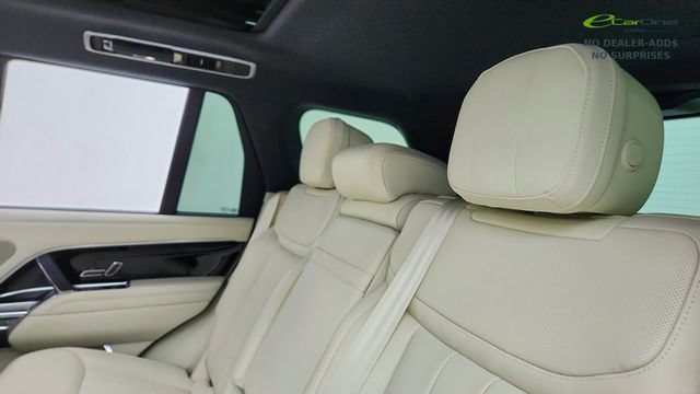 Used 2023 Land Rover Range Rover SE AWD/4WD image 28