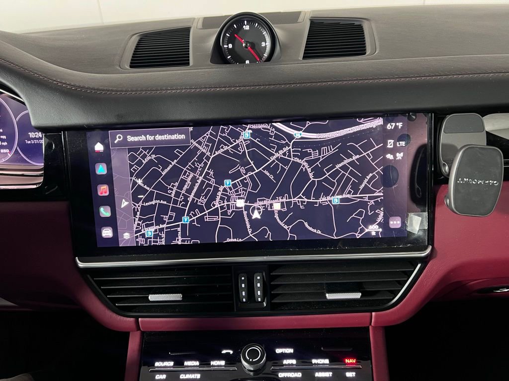 Certified 2023 Porsche Cayenne AWD/4WD image 35