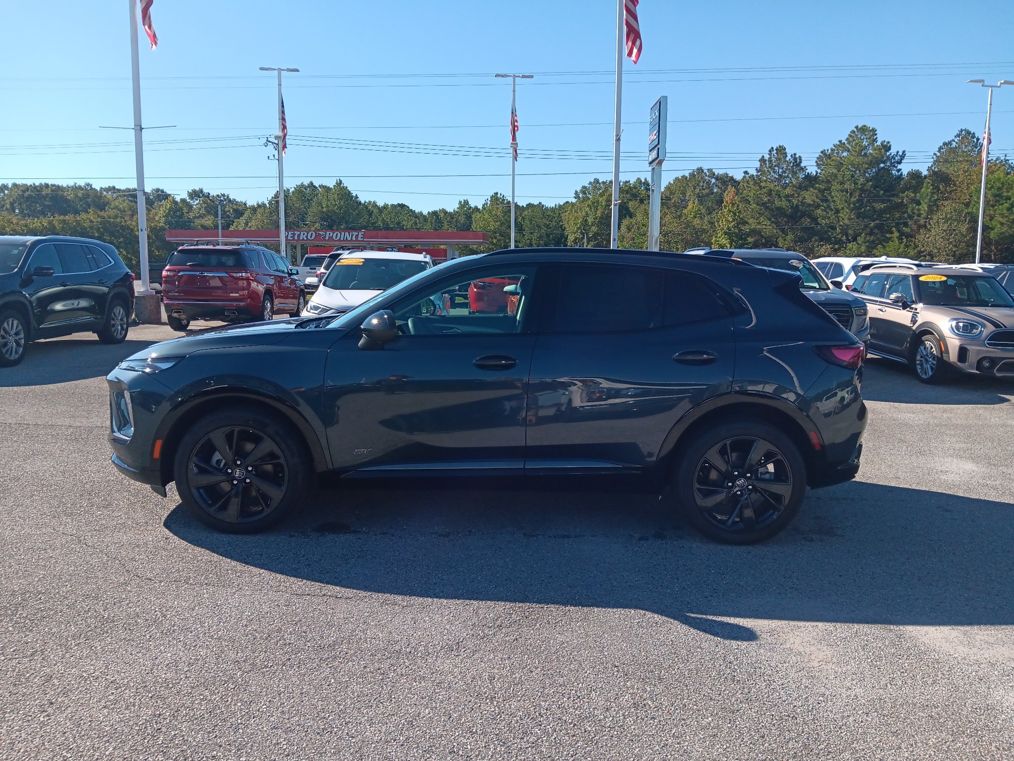 New 2026 Buick Envision Sport Touring AWD/4WD image 3
