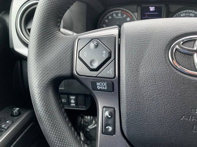 Used 2021 Toyota Tacoma TRD Off-Road w/ Technology Package image 18