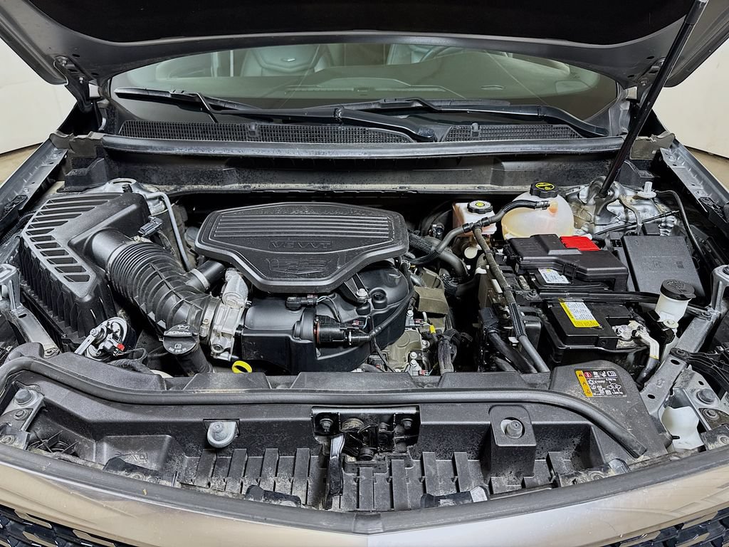 Used 2025 Cadillac XT5 Premium Luxury FWD image 30