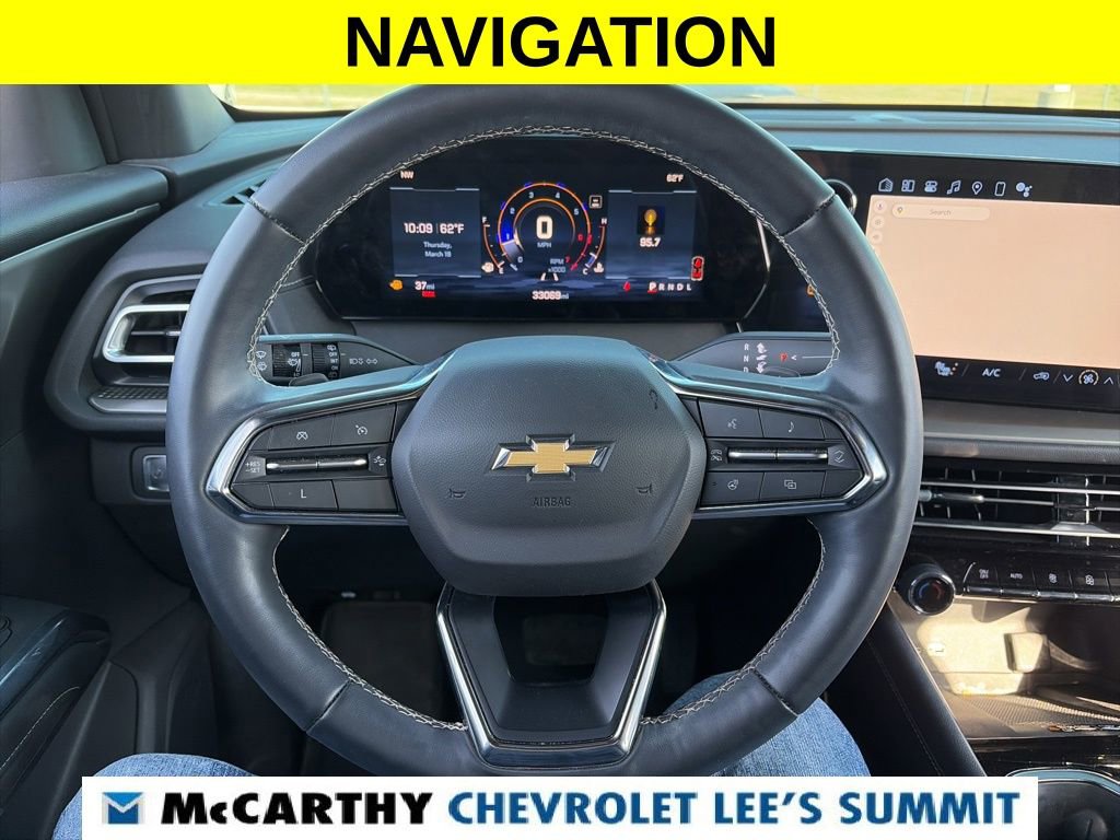 Used 2024 Chevrolet Traverse LT image 18