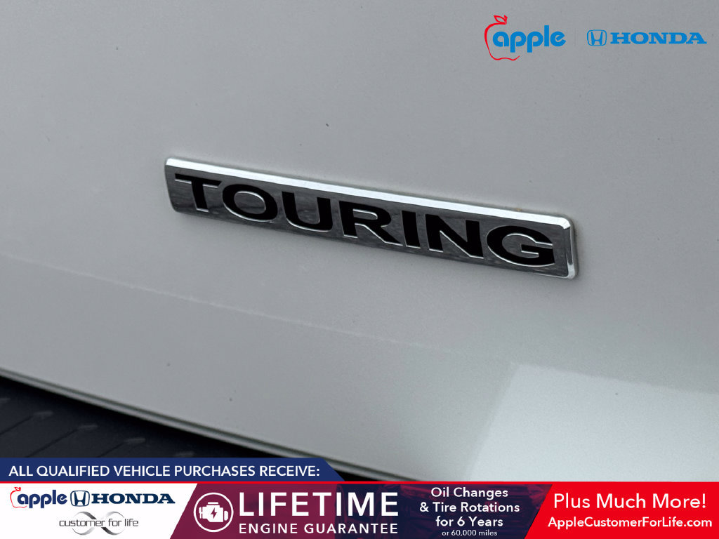 Used 2024 Honda Odyssey Touring image 24