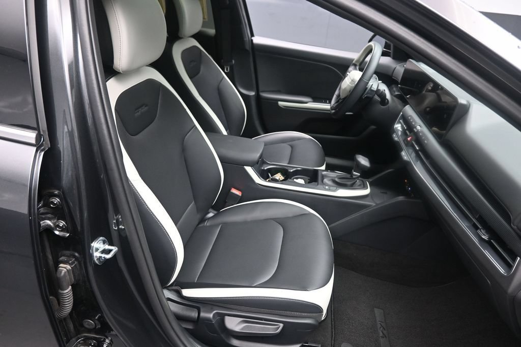 Used 2026 Kia K4 GT-Line Turbo FWD image 25