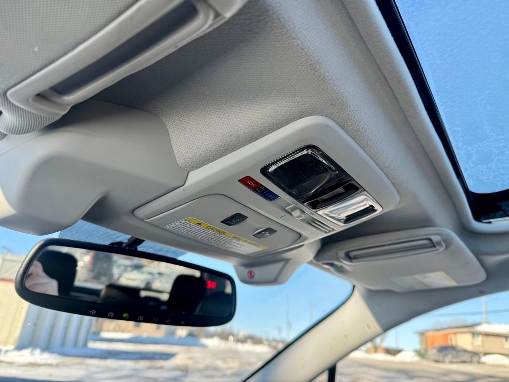 Used 2016 Subaru Forester 2.5i Limited image 9