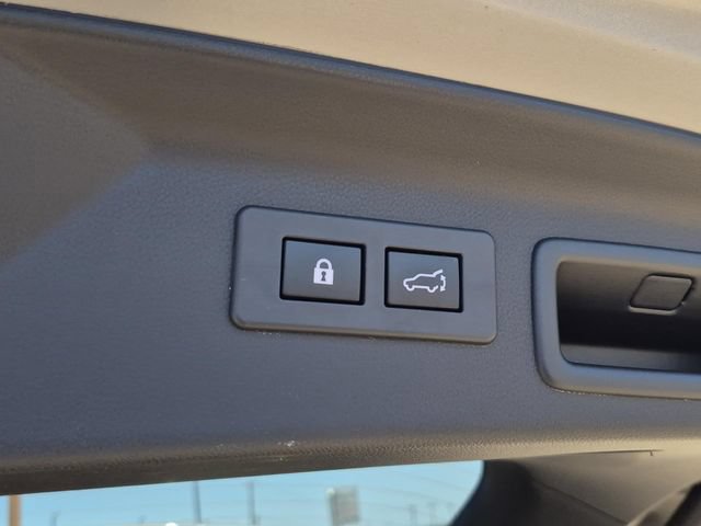 Certified 2025 Subaru Forester Limited AWD/4WD image 11