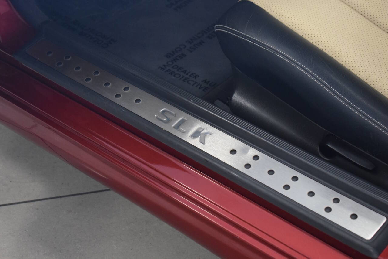 Used 2004 Mercedes-Benz SLK 230 image 50