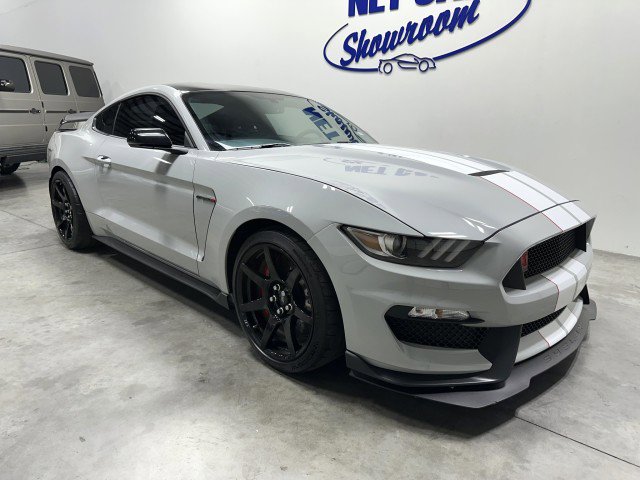 Used 2016 Ford Mustang Shelby GT350R w/ GT350R Equipment Group 920A image 9