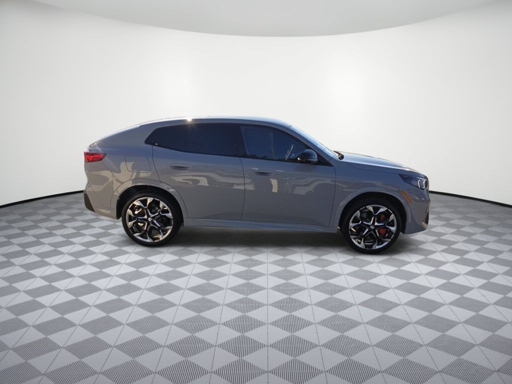 New 2027 BMW X2 xDrive28i w/ Technology Package AWD/4WD image 8
