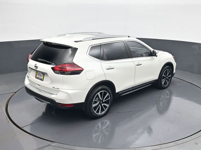 Used 2019 Nissan Rogue SL w/ Premium Package AWD/4WD image 17