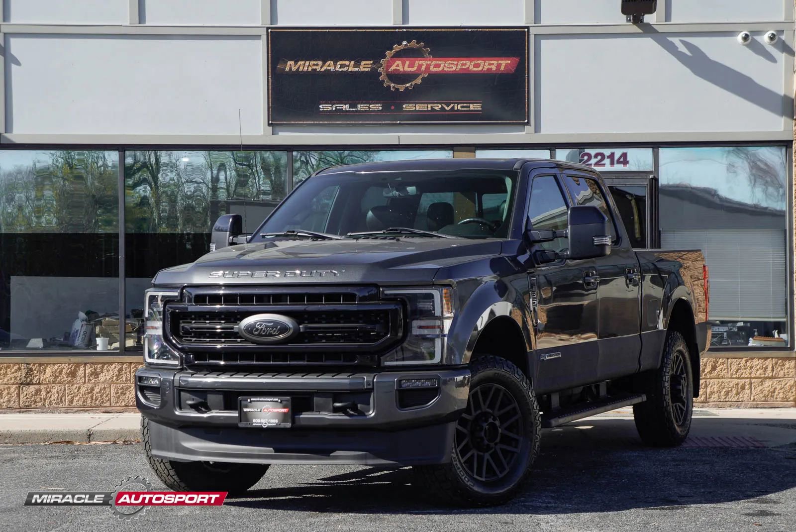 Used 2020 Ford F350 Lariat image 1