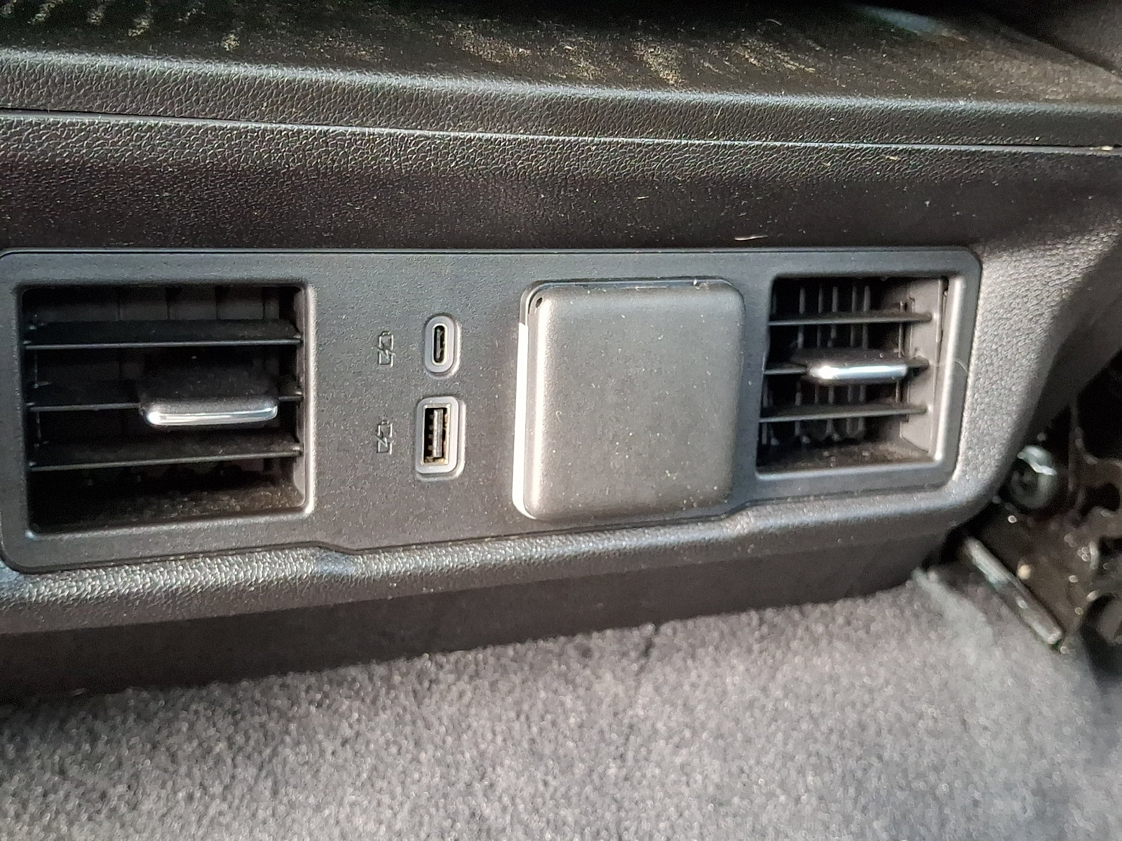 Certified 2024 Chevrolet Silverado 1500 LT AWD/4WD image 12