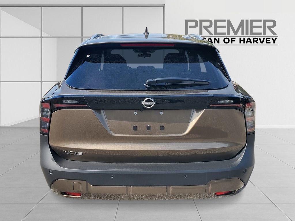 New 2026 Nissan Kicks SV w/ SV Premium Package image 5