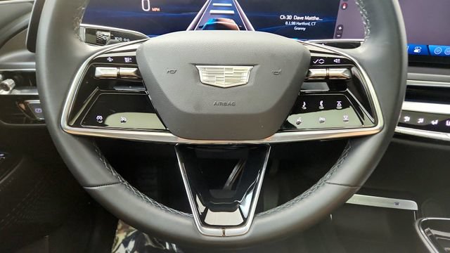 Used 2024 Cadillac Lyriq Tech RWD image 59