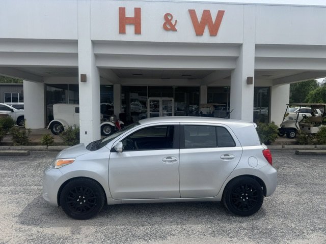 Used 2009 Scion xD FWD image 1