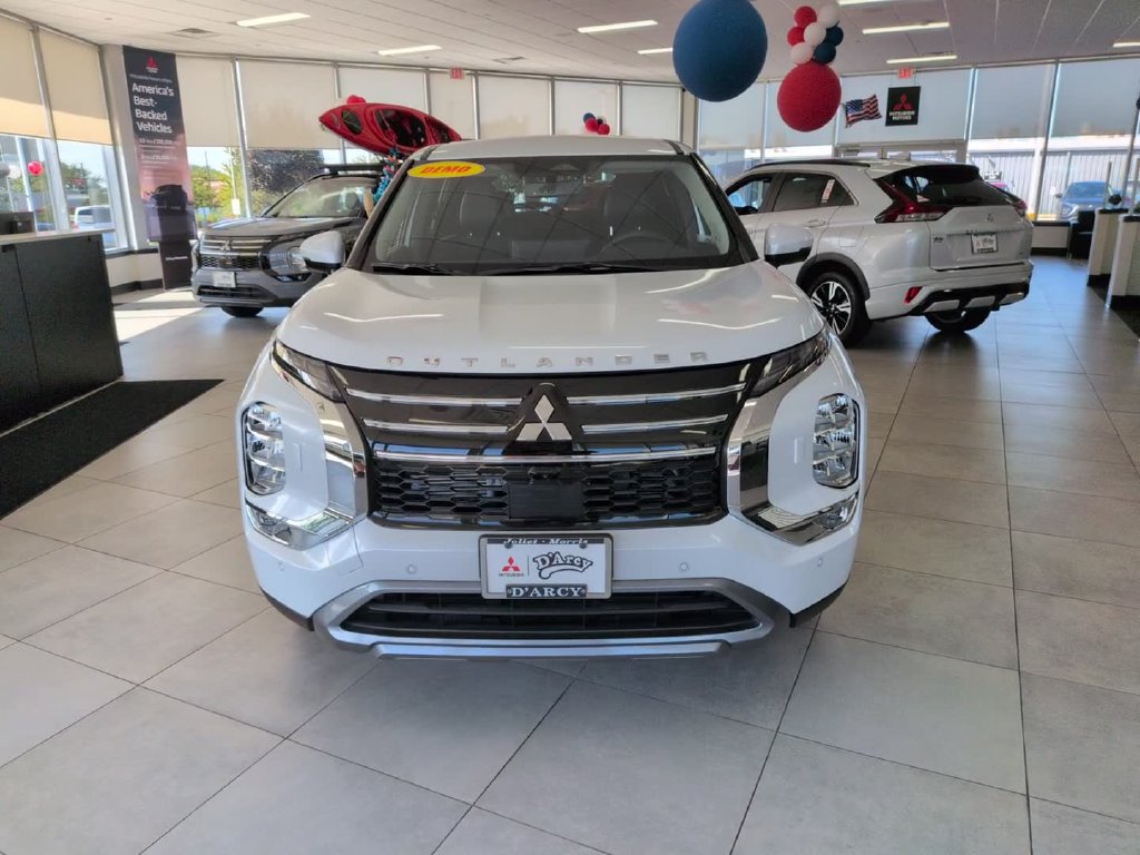 New 2026 Mitsubishi Outlander SE AWD/4WD image 14