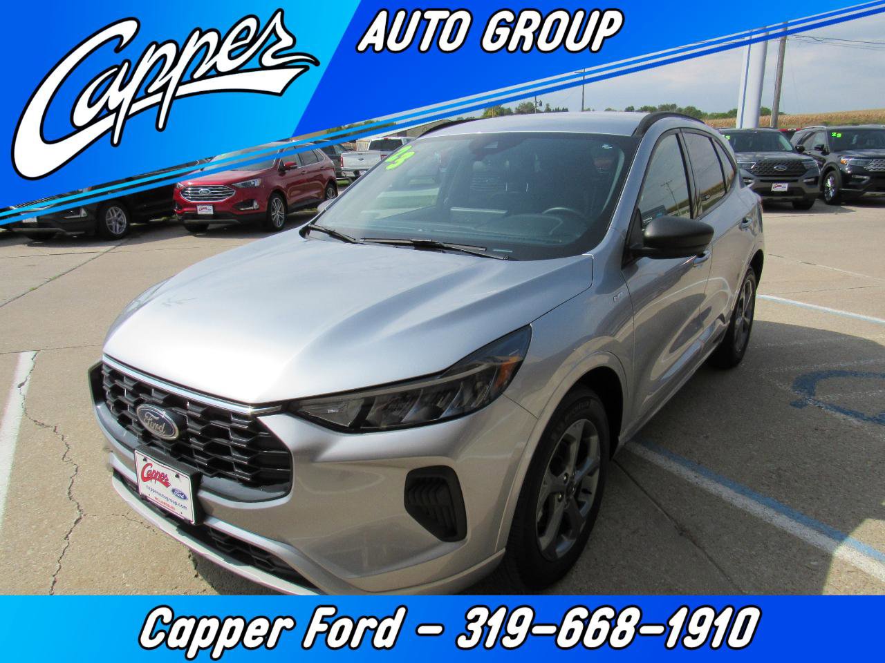 Used 2023 Ford Escape ST-Line w/ Tech Pack #1 AWD/4WD image 1