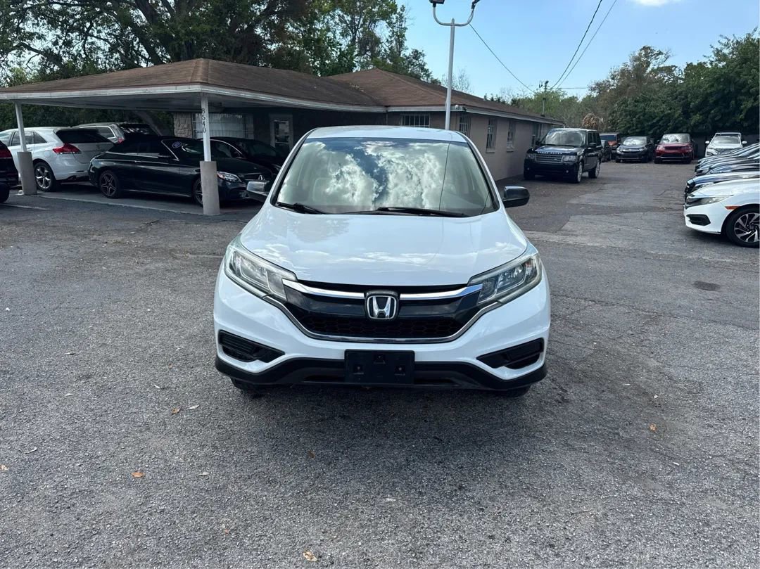 Used 2015 Honda CR-V LX image 2