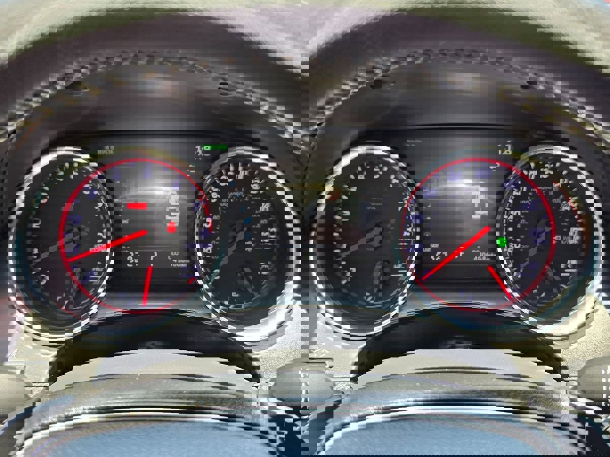 Used 2020 Toyota Camry XSE image 27