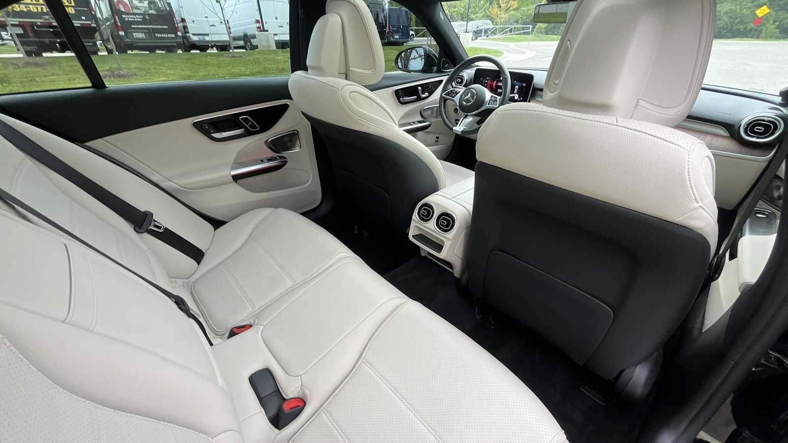Certified 2023 Mercedes-Benz C 300 4MATIC Sedan image 11