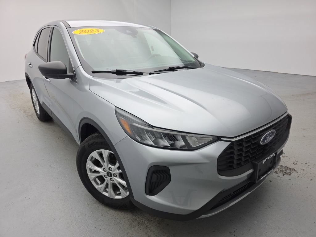 Used 2023 Ford Escape Active image 3