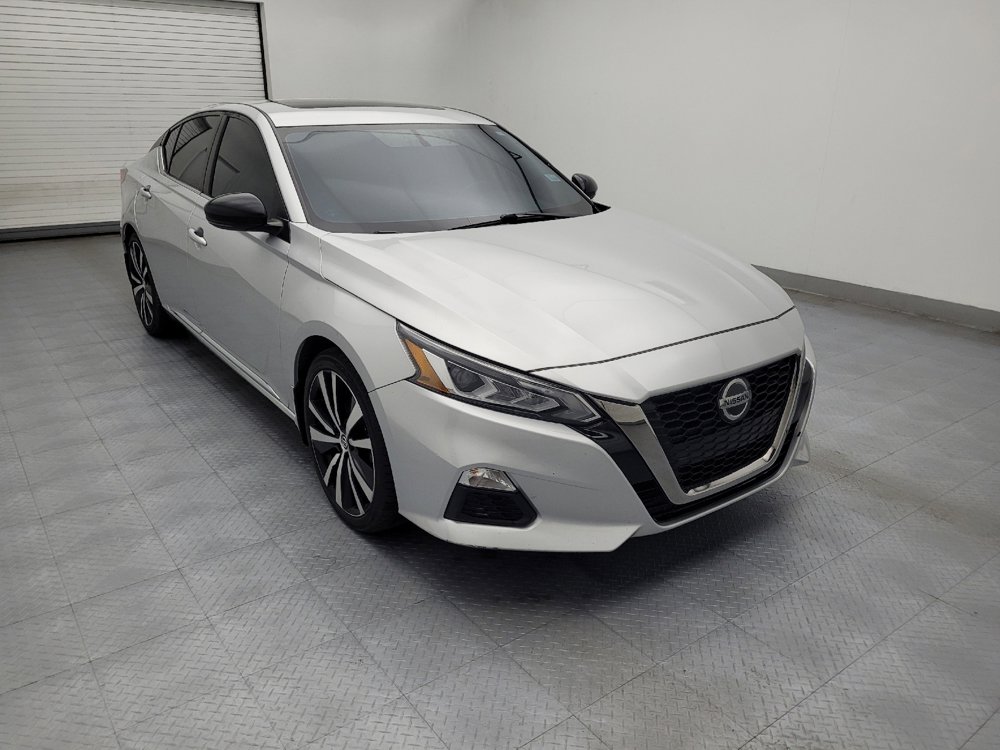 Used 2019 Nissan Altima 2.5 SR w/ SR Premium Package image 13