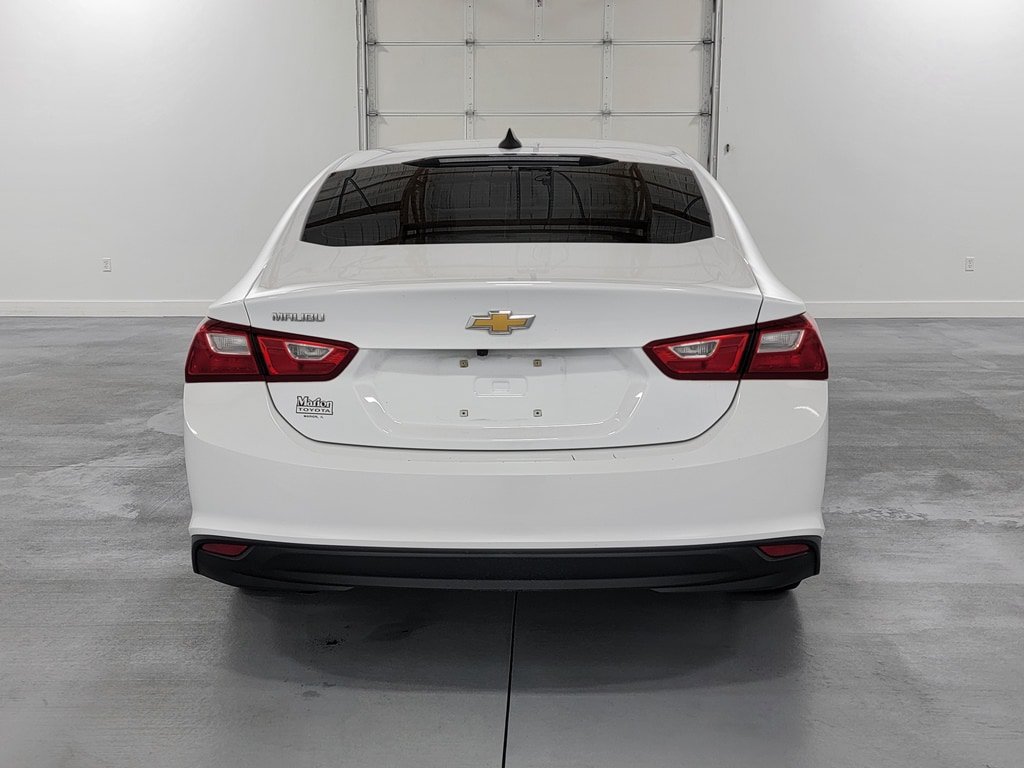 Used 2021 Chevrolet Malibu LS FWD image 8