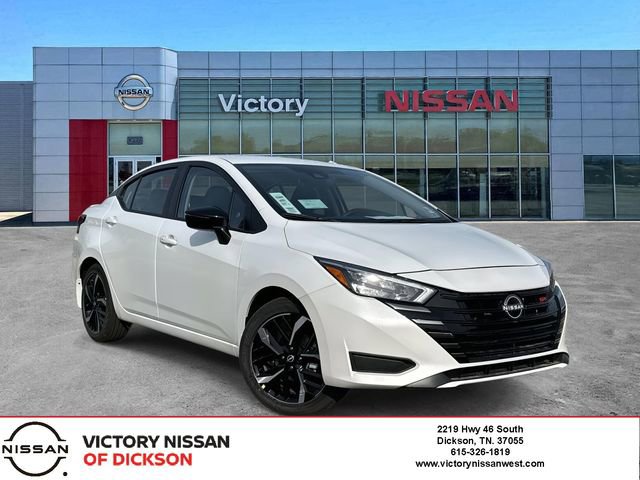 New 2025 Nissan Versa SR w/ Trunk Package