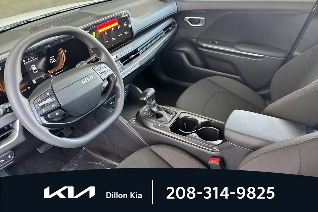 New 2026 Kia K4 FWD image 4
