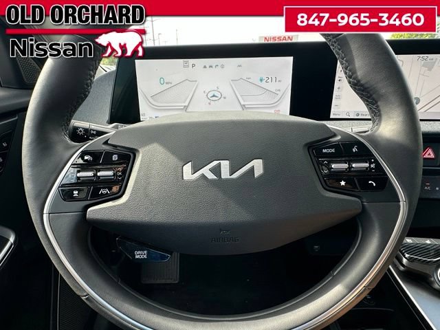 Used 2023 Kia EV6 Wind w/ Wind Technology Package AWD/4WD image 22