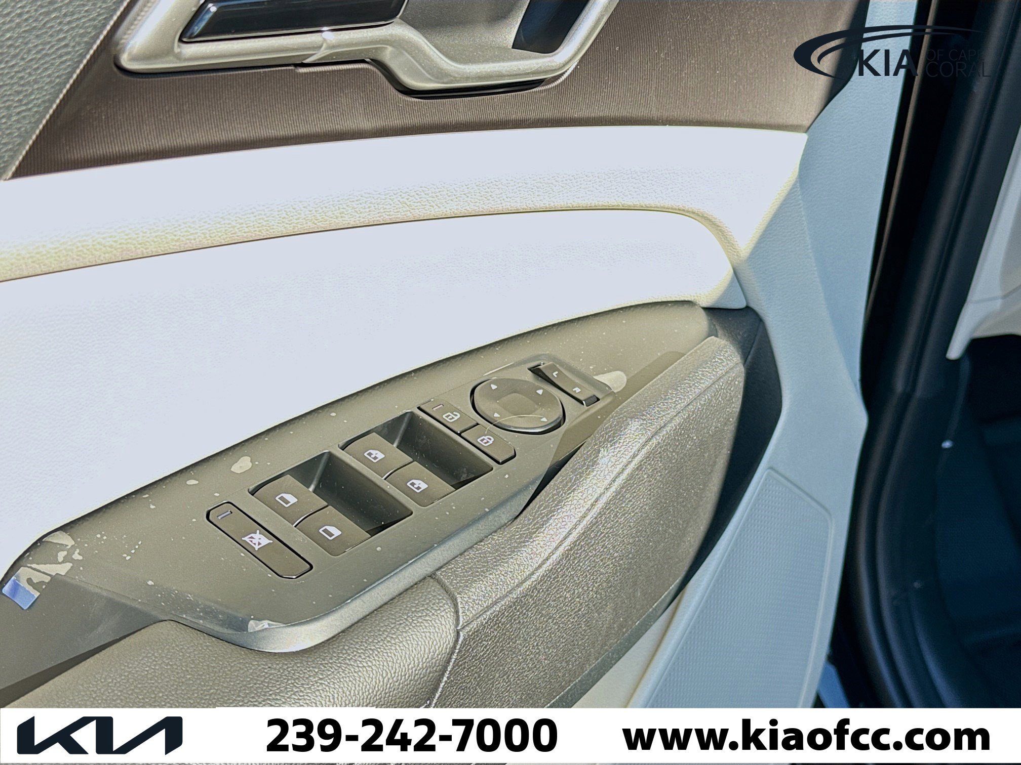 New 2026 Kia Sportage EX image 22