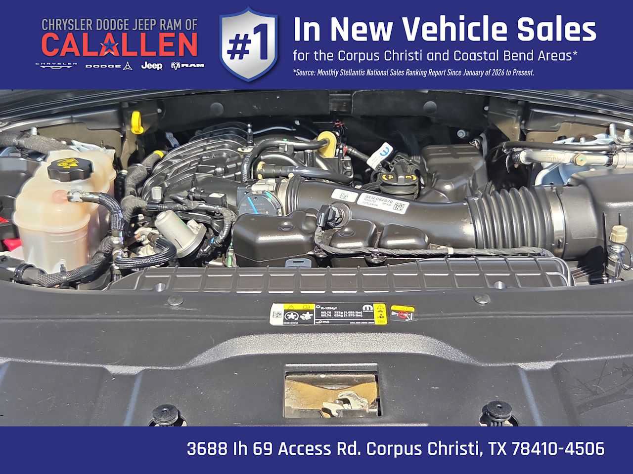 Used 2023 Jeep Grand Cherokee Limited w/ Black Appearance Package AWD/4WD image 17