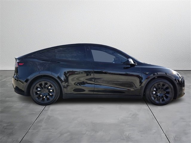 Used 2025 Tesla Model Y Long Range image 5