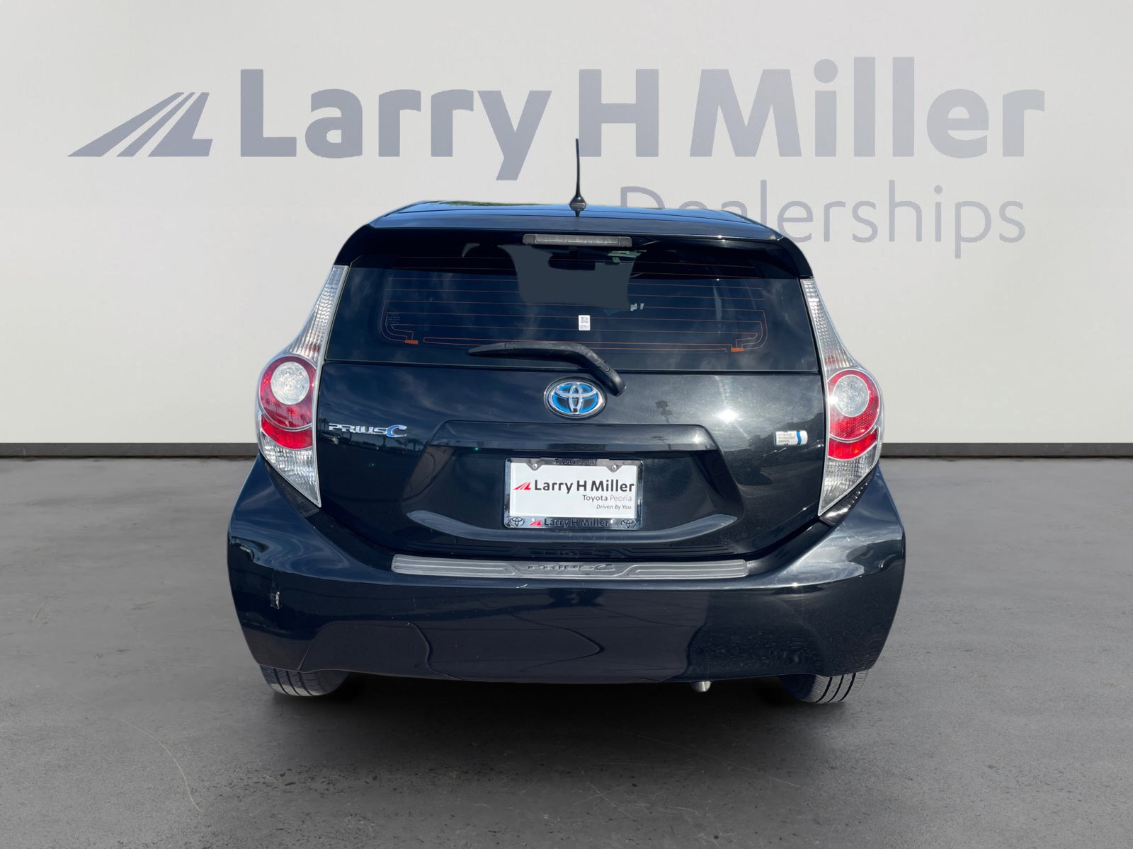 Used 2014 Toyota Prius C Two FWD image 4