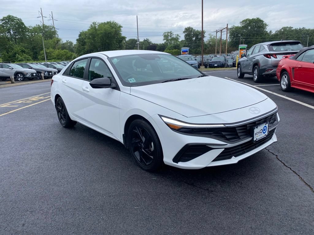New 2026 Hyundai Elantra Sport FWD image 1