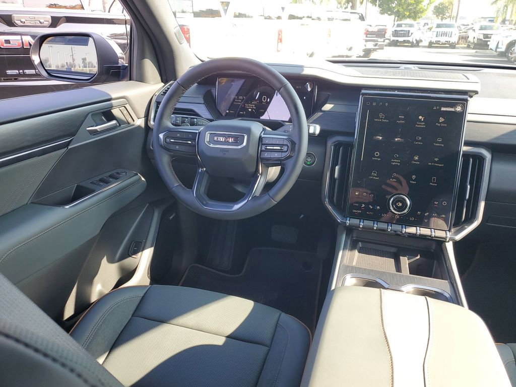 New 2026 GMC Acadia AT4 w/ Luxury Package image 8